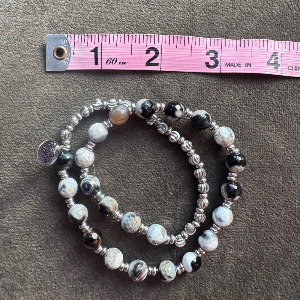 Kinsley Armelle Silver and Black Beaded double-wrap Bracelet - Picture 2 of 2